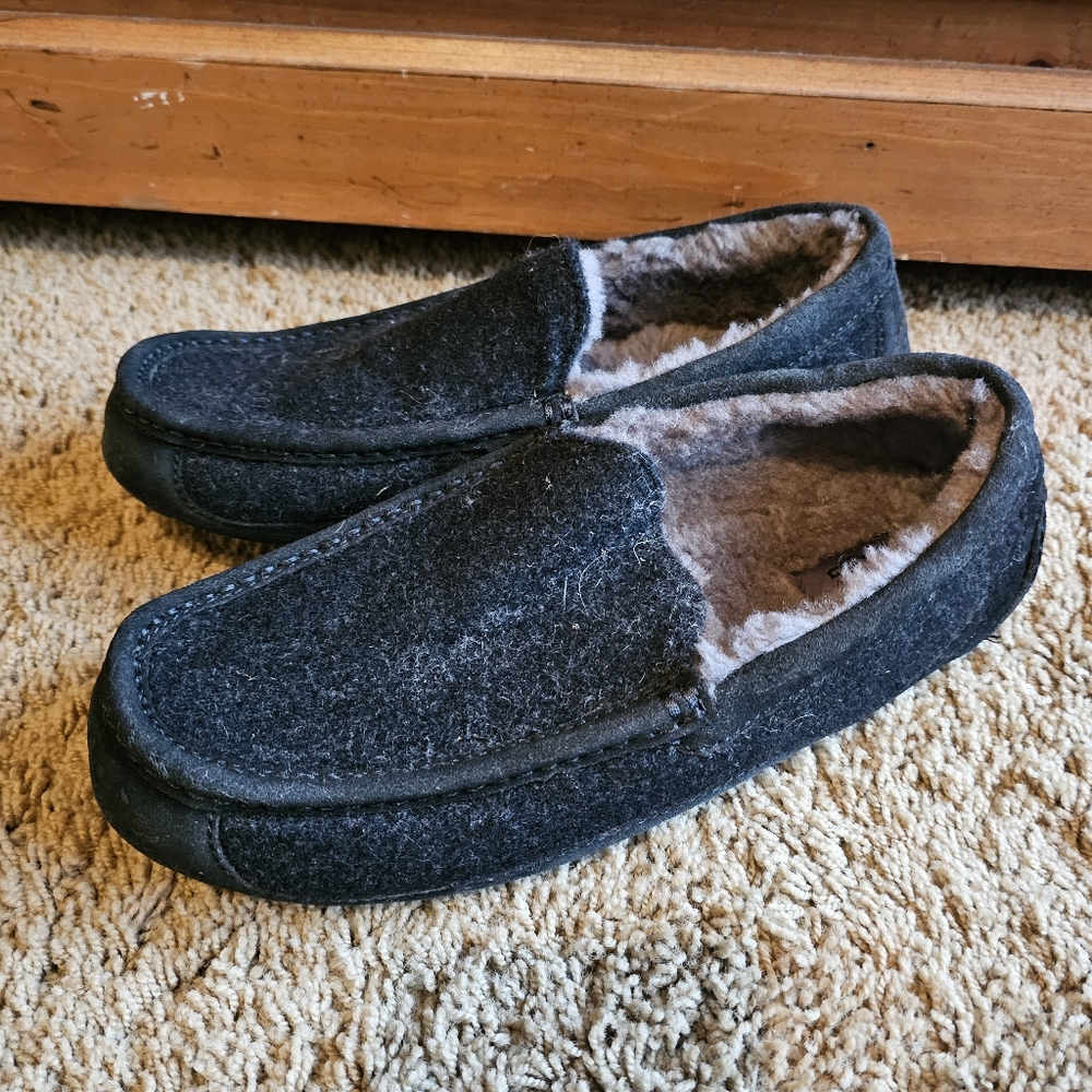 Ugg Ascot Wool Slippers Mens Sz 10